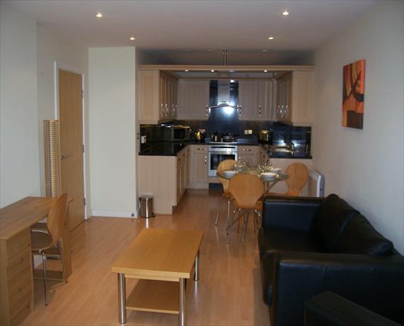 2 bedroom Flat to re...